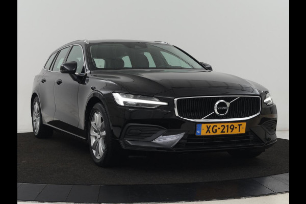 Volvo V60 2.0 D4 Momentum | Carplay | Half leder | Navigatie | Full LED | Digital Cockpit | Parkeerverwarming | Climate control | Parkeerhulp | Cruise control