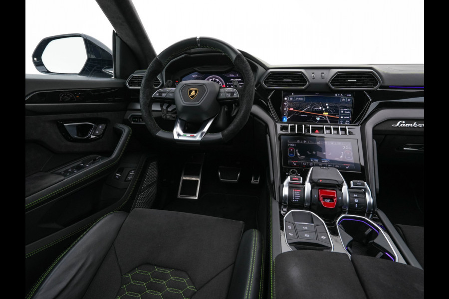 Lamborghini Urus 4.0 V8 Pearl Capsule (INCL.BTW) *CERAMIC-BRAKES | PANO | HEAD-UP | SOFT-CLOSE | LEATHER-ALCANTARA | FULL-LED | NIGHT-VISION | BANG&OLUFSEN | MEMORY-PACK | HEATED-SPORTSEATS | TOP-VIEW | ADAPTIVE-CRUISE | BLIND-SP