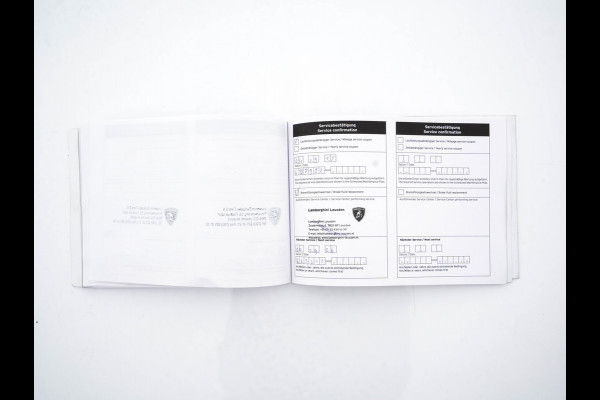 Lamborghini Urus 4.0 V8 Pearl Capsule (INCL.BTW) *CERAMIC-BRAKES | PANO | HEAD-UP | SOFT-CLOSE | LEATHER-ALCANTARA | FULL-LED | NIGHT-VISION | BANG&OLUFSEN | MEMORY-PACK | HEATED-SPORTSEATS | TOP-VIEW | ADAPTIVE-CRUISE | BLIND-SP