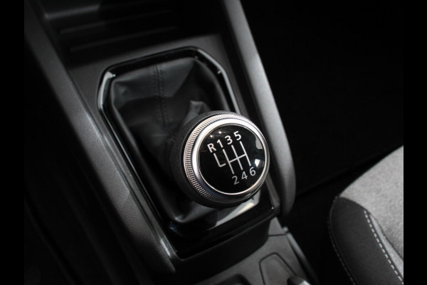 Renault Clio 1.0 TCe 90 GPF evolution | Navigatie | Aplle Carplay/Android Auto | Led | Dab | Cruise Control | Lichtmetalen Velgen |