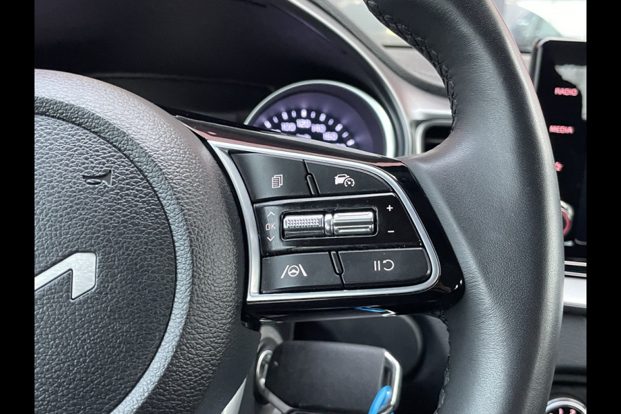 Kia Xceed 1.0 T-GDi ExecutiveLine | Cruise control | Airco | Apple Carplay/Android | Camera achter | Stoel + stuurverwarming