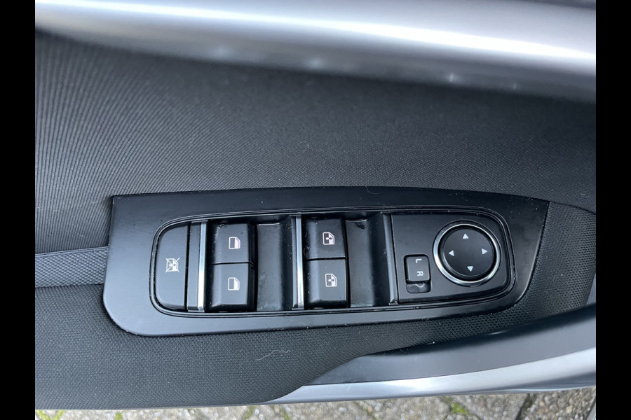 Kia Xceed 1.0 T-GDi ExecutiveLine | Cruise control | Airco | Apple Carplay/Android | Camera achter | Stoel + stuurverwarming