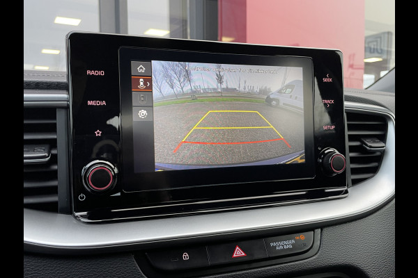 Kia Xceed 1.0 T-GDi ExecutiveLine | Cruise control | Airco | Apple Carplay/Android | Camera achter | Stoel + stuurverwarming
