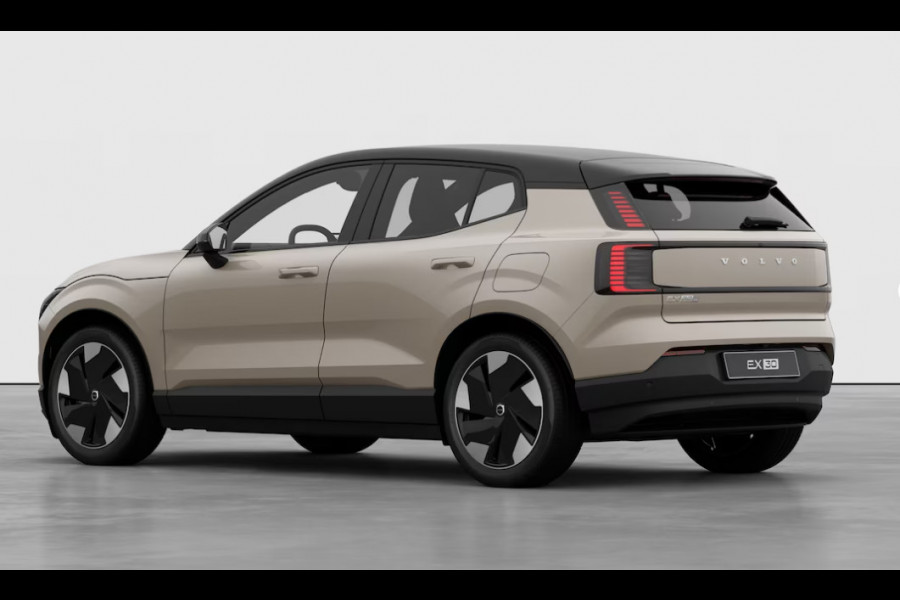 Volvo EX30 272PK Automaat Single Motor Ext. Range Plus Europa / Elektrische stoelen met geheugen / Stoel - en stuurwielverwarming / Harman Kardon audio / Elektrische achterklep / Keyless entry / Adaptieve Cruise Control / BLIS / Dodehoek Detectie / Parkeersensoren voor en achter / Achteruitrijcamera / Warmtepomp / Google Services/