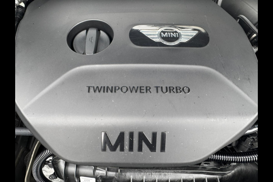 MINI Clubman 1.5 Cooper Salt Lederen sportstoelen Navigatie Cruise Clima Trekhaak