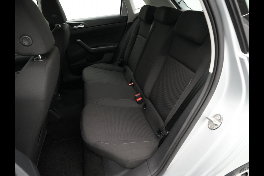 Volkswagen Polo 1.0 TSI 95pk Comfortline Business Navigatie Acc Pdc Carplay Dab Argon