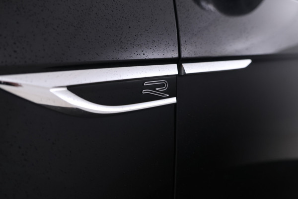 Volkswagen T-Roc 2.0 TDI Sport Business R Automaat, Virtual, Trekhaak