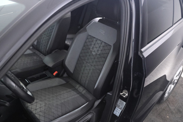 Volkswagen T-Roc 2.0 TDI Sport Business R Automaat, Virtual, Trekhaak