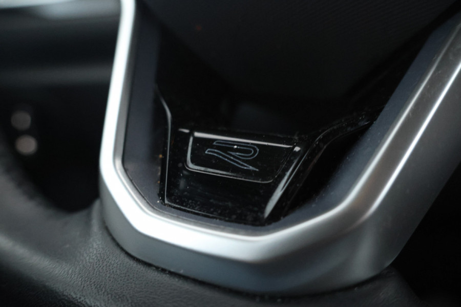 Volkswagen T-Roc 2.0 TDI Sport Business R Automaat, Virtual, Trekhaak