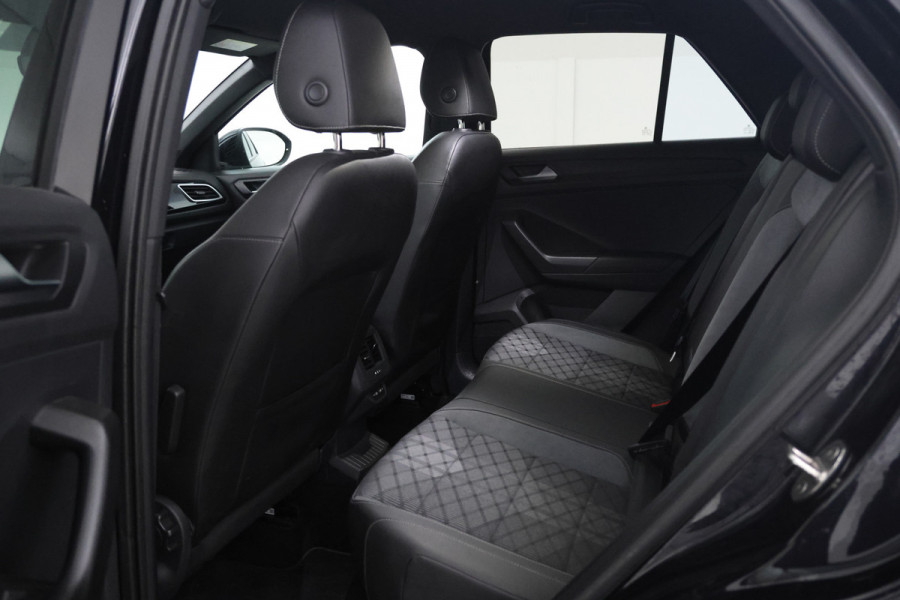 Volkswagen T-Roc 2.0 TDI Sport Business R Automaat, Virtual, Trekhaak