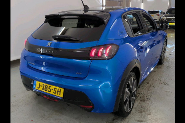 Peugeot e-208 EV GT 350 50 kWh NL-AUTO | PANORAMA DAK | SOH 91%