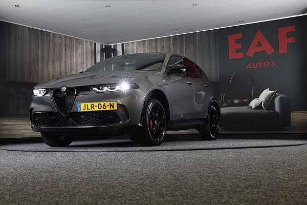 Alfa Romeo Tonale 1.5T Hybrid Veloce / 160 PK / Acc / Leder / Navi / 360 Camera / HK / Sfeerverlichting / Dode Hoek / Lane Assist