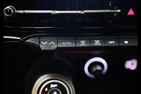 Alfa Romeo Tonale 1.5T Hybrid Veloce / 160 PK / Acc / Leder / Navi / 360 Camera / HK / Sfeerverlichting / Dode Hoek / Lane Assist