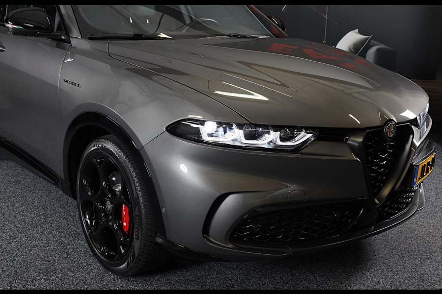 Alfa Romeo Tonale 1.5T Hybrid Veloce / 160 PK / Acc / Leder / Navi / 360 Camera / HK / Sfeerverlichting / Dode Hoek / Lane Assist