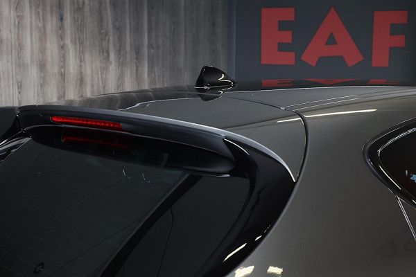 Alfa Romeo Tonale 1.5T Hybrid Veloce / 160 PK / Acc / Leder / Navi / 360 Camera / HK / Sfeerverlichting / Dode Hoek / Lane Assist