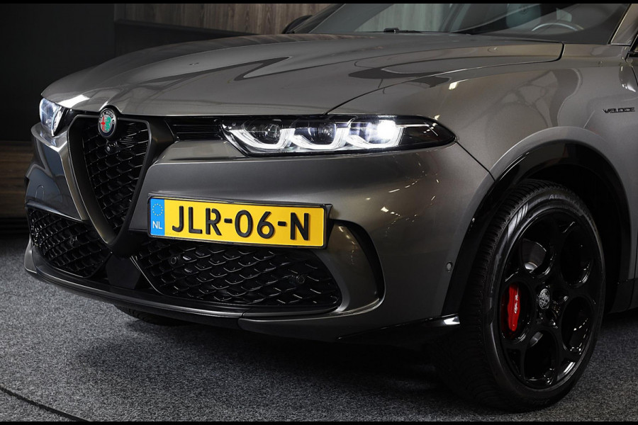 Alfa Romeo Tonale 1.5T Hybrid Veloce / 160 PK / Acc / Leder / Navi / 360 Camera / HK / Sfeerverlichting / Dode Hoek / Lane Assist