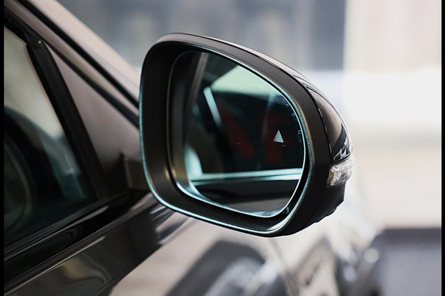 Alfa Romeo Tonale 1.5T Hybrid Veloce / 160 PK / Acc / Leder / Navi / 360 Camera / HK / Sfeerverlichting / Dode Hoek / Lane Assist