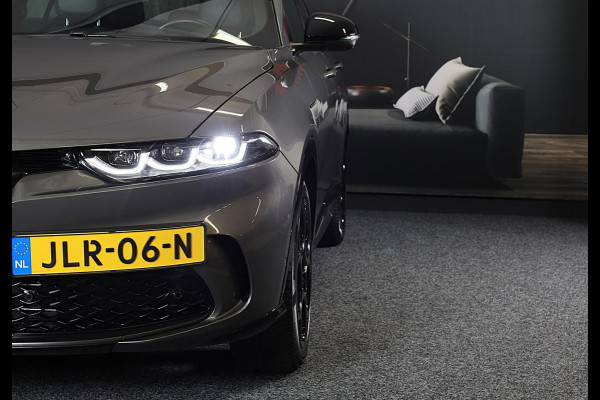 Alfa Romeo Tonale 1.5T Hybrid Veloce / 160 PK / Acc / Leder / Navi / 360 Camera / HK / Sfeerverlichting / Dode Hoek / Lane Assist