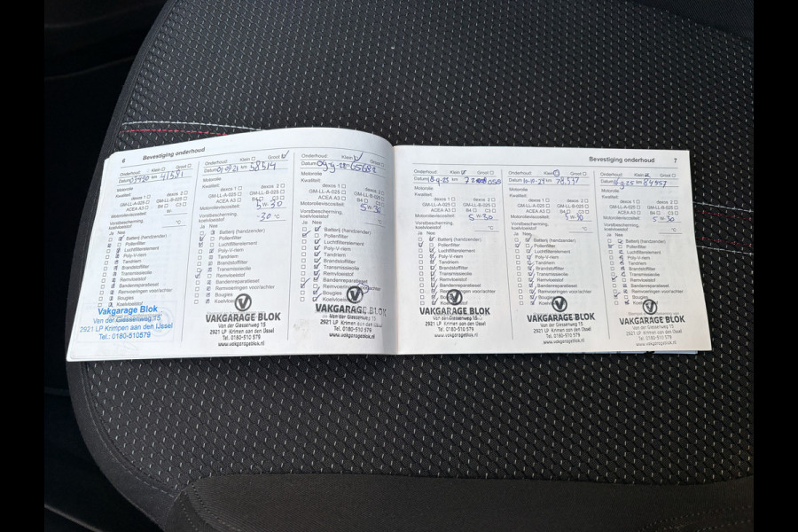 Opel Corsa 1.4 90Pk Online Edition | Apple Carplay/ Android Auto | DAB | Parkeersensoren | Prijs Rijklaar!!