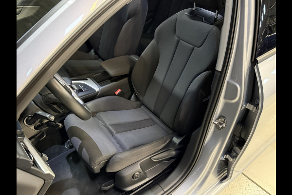 Audi A4 Avant 35 TFSI | Panoramadak | Elektr. trekhaak | Adaptive cruise | Verwarmde sportstoelen | Carplay | Full LED | Dealer onderhouden