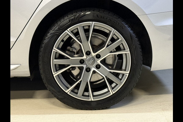 Audi A4 Avant 35 TFSI | Panoramadak | Elektr. trekhaak | Adaptive cruise | Verwarmde sportstoelen | Carplay | Full LED | Dealer onderhouden