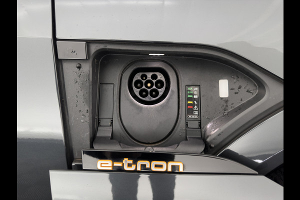 Audi e-tron 55 quattro Business edition Plus 95 kWh [ 3-Fase ] {SOH-88%} (INCL-BTW) *PANO | LUXURY-LEATHER | ADAPTIVE-CRUISE | FULL-LED | DIGI-COCKPIT | KEYLESS | MEMORY-PACK | CAMERA | NAVI-FULLMAP | SHIFT-PADDLES | DAB+ | COMFORT-SEATS | 20''ALU*