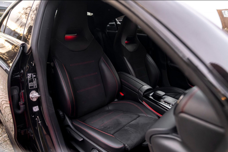 ☞ Mercedes-Benz CLA-klasse 200 163 PK Aut. AMG Night Pakket 360 Camera Pano Sfeerverlichting 18''