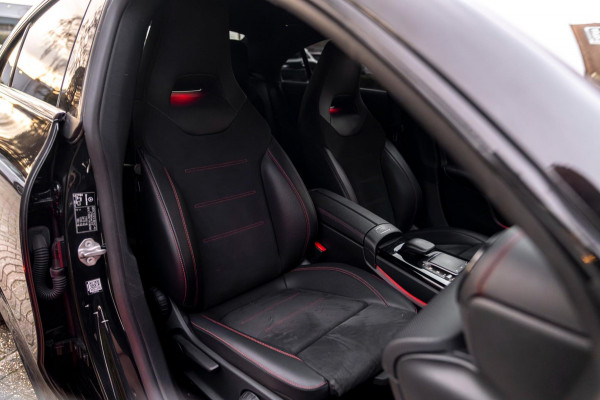 ☞ Mercedes-Benz CLA-klasse 200 163 PK Aut. AMG Night Pakket 360 Camera Pano Sfeerverlichting 18''