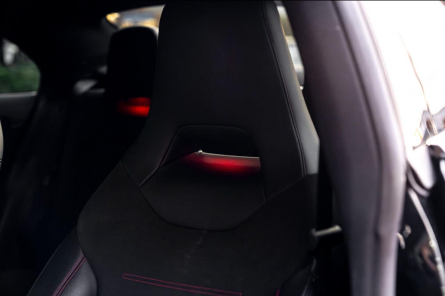 ☞ Mercedes-Benz CLA-klasse 200 163 PK Aut. AMG Night Pakket 360 Camera Pano Sfeerverlichting 18''