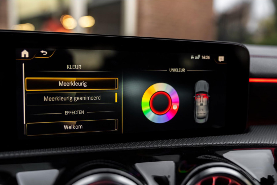 ☞ Mercedes-Benz CLA-klasse 200 163 PK Aut. AMG Night Pakket 360 Camera Pano Sfeerverlichting 18''