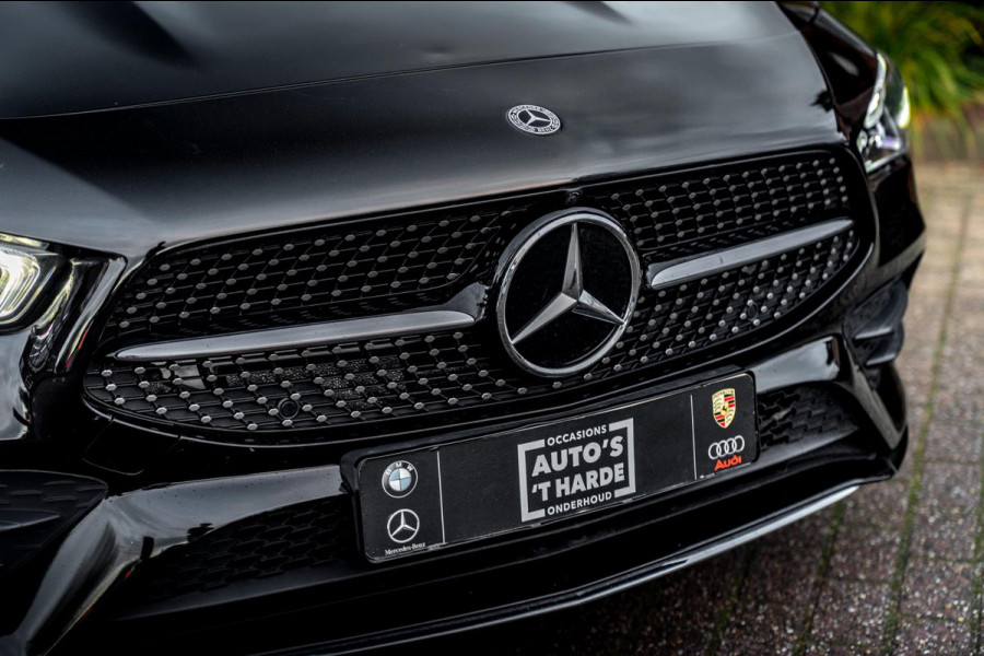 ☞ Mercedes-Benz CLA-klasse 200 163 PK Aut. AMG Night Pakket 360 Camera Pano Sfeerverlichting 18''