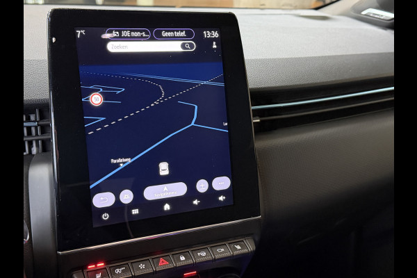 Renault Clio 1.3 TCe 130pk | Edition One | Groot Navi | Bose | 360 | Blindspot | Stoel & Stuur verwarming | 17"| 100% Onderhouden!