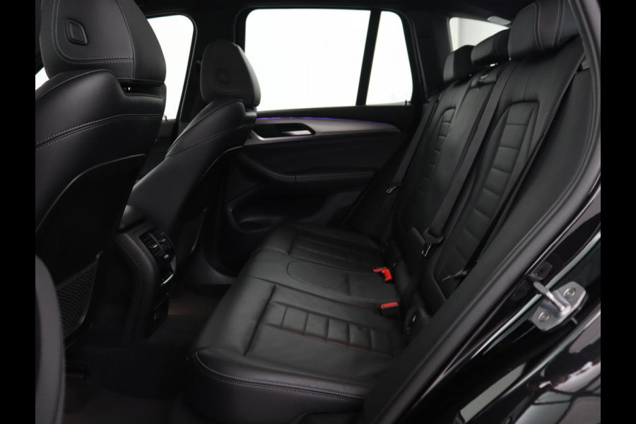 BMW X3 xDrive30i M Sport | Head-Up | 360 Camera | Leder | Stoelverwarming | Memory | Sportstoelen | Full LED | Dodehoek detectie | Navigatie | 20'' | Bluetooth | Climate control