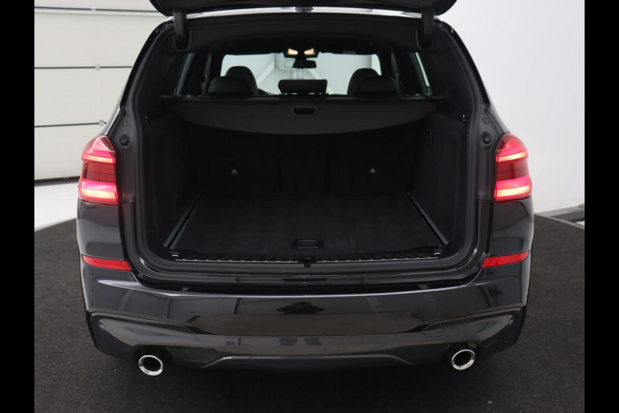 BMW X3 xDrive30i M Sport | Head-Up | 360 Camera | Leder | Stoelverwarming | Memory | Sportstoelen | Full LED | Dodehoek detectie | Navigatie | 20'' | Bluetooth | Climate control