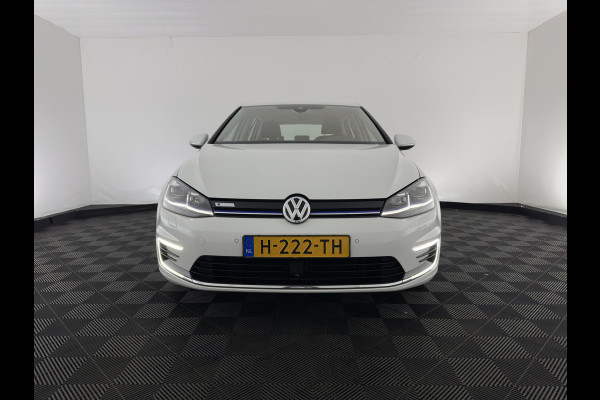 Volkswagen e-Golf E-DITION (SOH-100%) AUT. *HEAT-PUMP | FULL-LED | NAVI-FULLMAP | CAMERA | HEATED-COMFORTSEATS | ECC | CCS-FASTLOADER | PDC | CRUISE | CARPLAY*