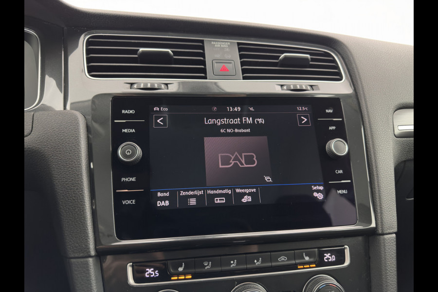 Volkswagen e-Golf E-DITION (SOH-100%) AUT. *HEAT-PUMP | FULL-LED | NAVI-FULLMAP | CAMERA | HEATED-COMFORTSEATS | ECC | CCS-FASTLOADER | PDC | CRUISE | CARPLAY*