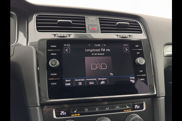 Volkswagen e-Golf E-DITION (SOH-100%) AUT. *HEAT-PUMP | FULL-LED | NAVI-FULLMAP | CAMERA | HEATED-COMFORTSEATS | ECC | CCS-FASTLOADER | PDC | CRUISE | CARPLAY*