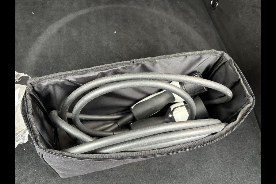 ☞ Mercedes-Benz GLC-klasse 300e 4MATIC Premium Plus PHEV PLUG-IN HYBRIDE | MEGA VETTE AUTO | PANORAMA DAK | 20INCH | CAMERA | ELEKTRISCHE KLEP | KEYLESS ENTRY + START | DODEHOEK | RIJKLAAR + 12 MND BOVAG GARANTIE!