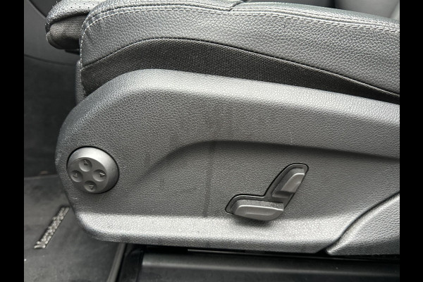 ☞ Mercedes-Benz GLC-klasse 300e 4MATIC Premium Plus PHEV PLUG-IN HYBRIDE | MEGA VETTE AUTO | PANORAMA DAK | 20INCH | CAMERA | ELEKTRISCHE KLEP | KEYLESS ENTRY + START | DODEHOEK | RIJKLAAR + 12 MND BOVAG GARANTIE!