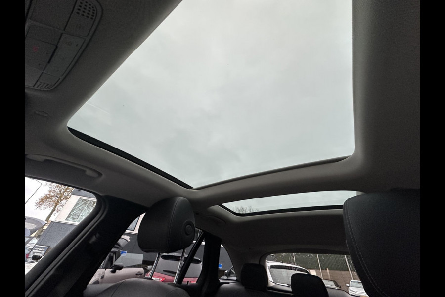 ☞ Mercedes-Benz GLC-klasse 300e 4MATIC Premium Plus PHEV PLUG-IN HYBRIDE | MEGA VETTE AUTO | PANORAMA DAK | 20INCH | CAMERA | ELEKTRISCHE KLEP | KEYLESS ENTRY + START | DODEHOEK | RIJKLAAR + 12 MND BOVAG GARANTIE!