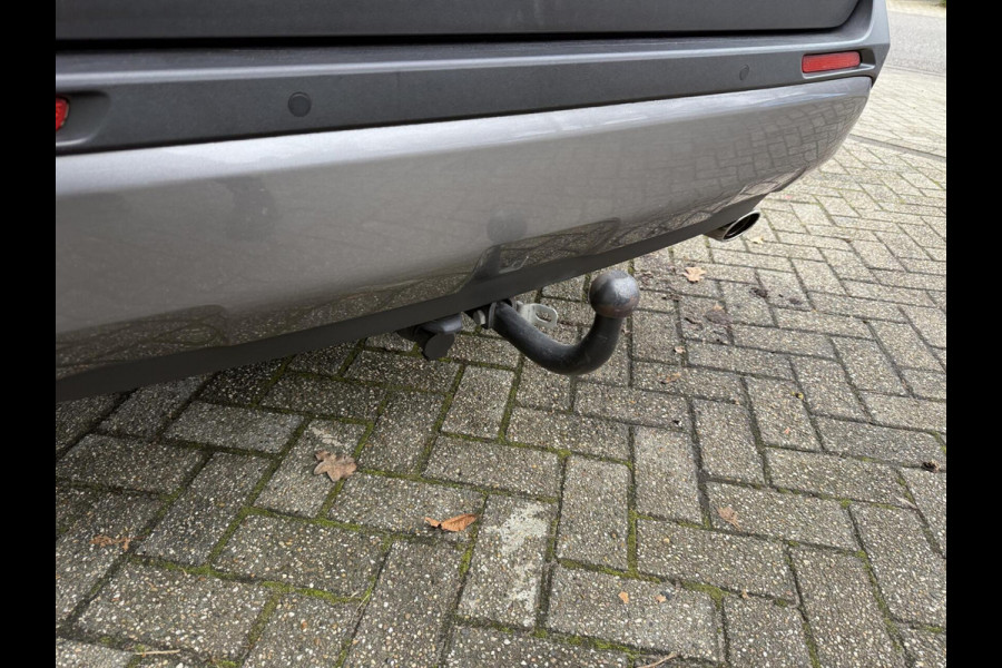 Toyota RAV4 2.5 Hybrid AWD Business