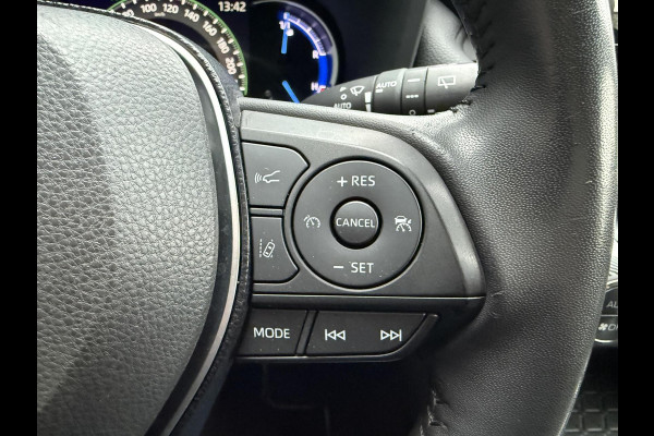 Toyota RAV4 2.5 Hybrid AWD Business