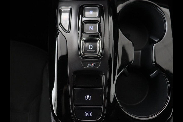 Hyundai Tucson 1.6 T-GDI PHEV N Line Sky 4WD | Panoramadak | Leder/Alcantara | Stoelverwarming | Camera | Carplay | Stuurverwarming | Keyless | Full LED | Navigatie | 19'' lichtmetalen velgen | Plug In