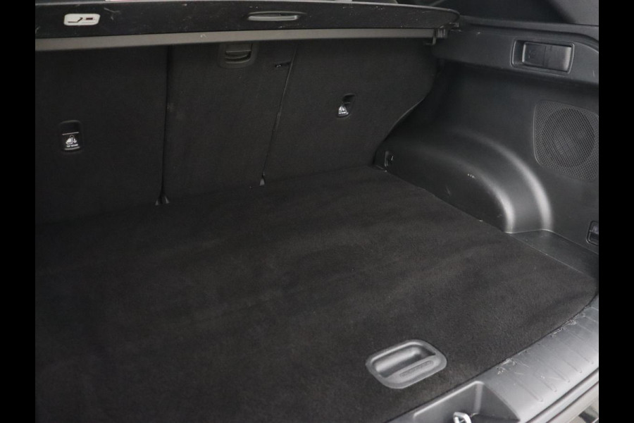 Hyundai Tucson 1.6 T-GDI PHEV N Line Sky 4WD | Panoramadak | Leder/Alcantara | Stoelverwarming | Camera | Carplay | Stuurverwarming | Keyless | Full LED | Navigatie | 19'' lichtmetalen velgen | Plug In