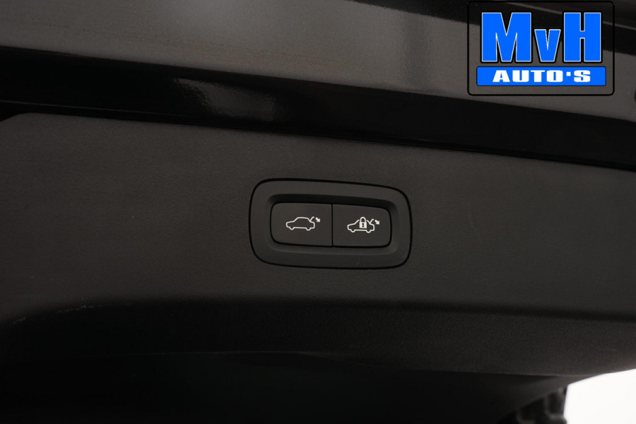 Lynk & Co 01 1.5 Hybride|LEER|FULL BLACK XL|360°CAM|NAP