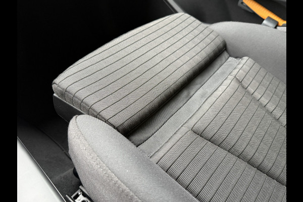 Audi A3 Limousine 1.5 TFSI 150PK CoD Sport Lease Edition | Sportstoelen | Full LED | NL auto | Dealer onderhouden