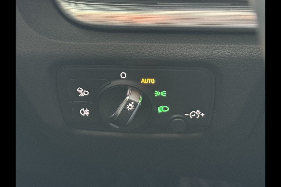 Audi A3 Limousine 1.5 TFSI 150PK CoD Sport Lease Edition | Sportstoelen | Full LED | NL auto | Dealer onderhouden