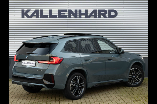 BMW X1 sDrive18i M-Sport - Pano - Trekhaak - ACC - Memoryzetel - Harman Kardon
