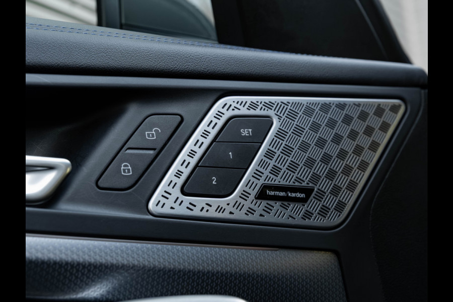 BMW X1 sDrive18i M-Sport - Pano - Trekhaak - ACC - Memoryzetel - Harman Kardon