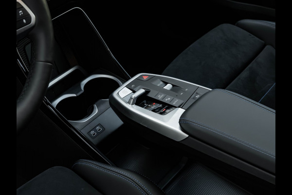 BMW X1 sDrive18i M-Sport - Pano - Trekhaak - ACC - Memoryzetel - Harman Kardon